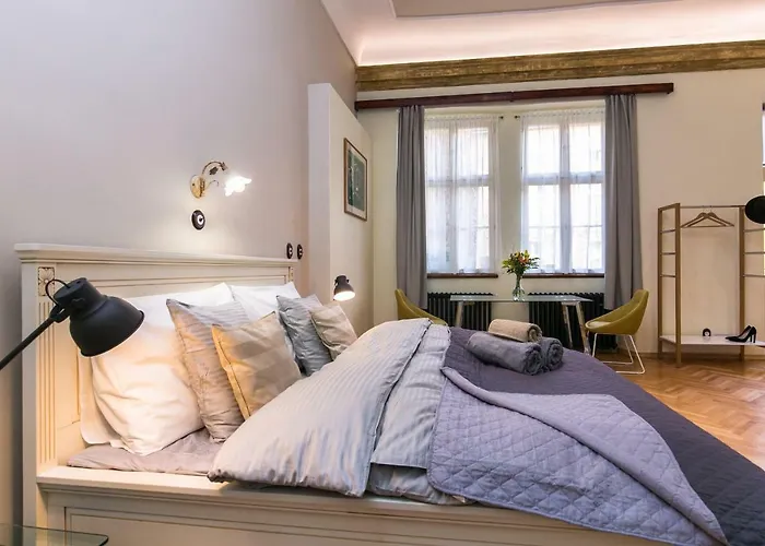 Apartament Nebovidy I - Historic Centre - Terrace - Air Conditioning *