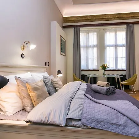 Апартаменты Nebovidy I - Historic Centre - Terrace - Air Conditioning *